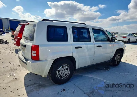 2007 Jeep Patriot Sport z USA, uszkodzony, nr VIN 1J8FT28W97D397578